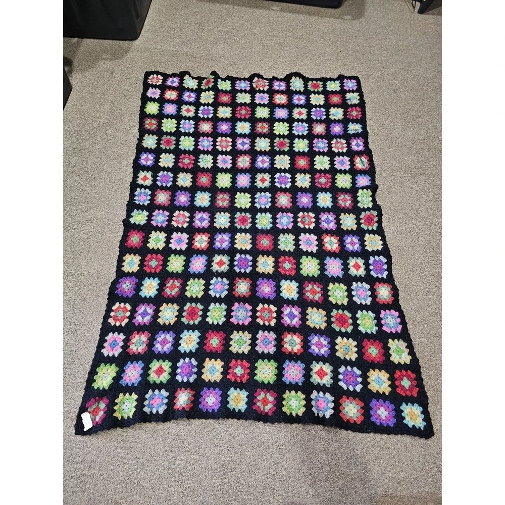 Handmade Crochet‎ Granny Square Throw Blanket Non-Standard Multicolor Vintage